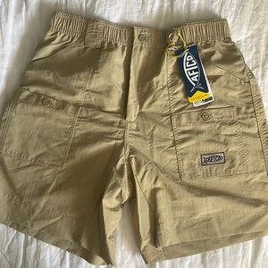 Aftco khaki fishing shorts